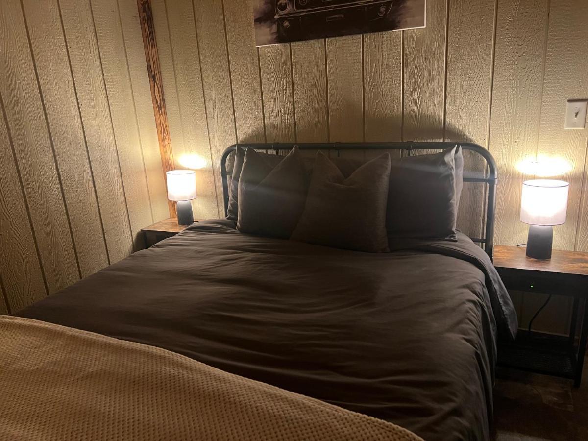 Buddy'S Harbor Lake Ozark Chambre photo