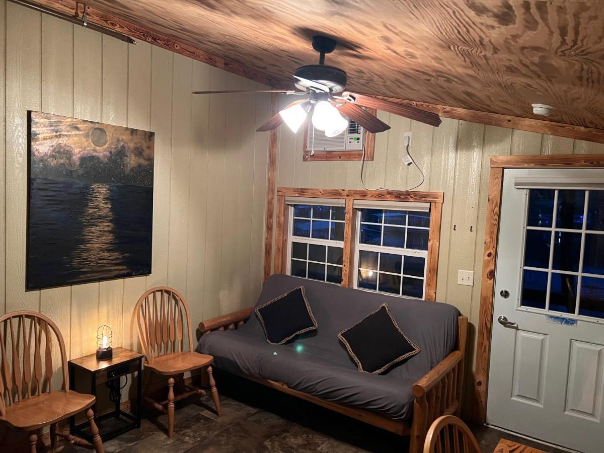 Buddy'S Harbor Lake Ozark Chambre photo